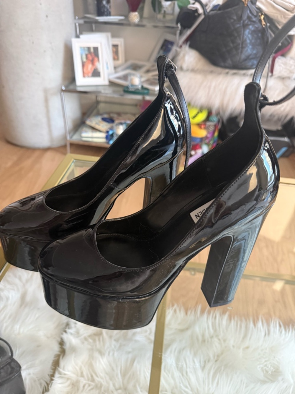 Steve Madden Black Patent Platform Pumps